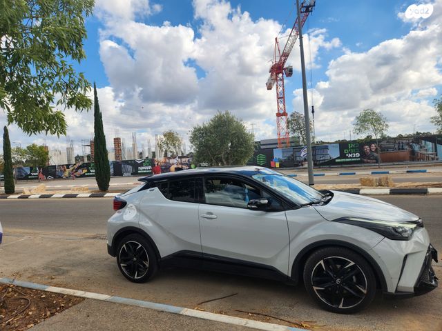טויוטה C-HR