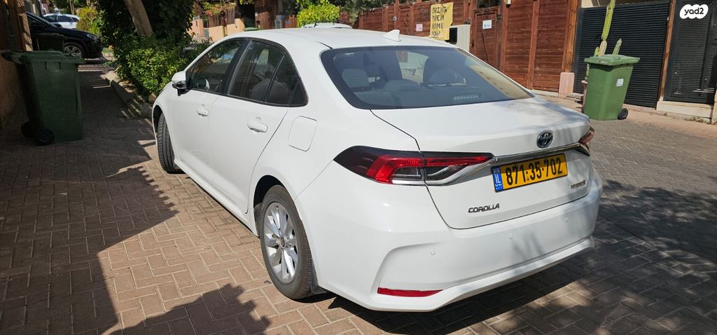 מודעת רכב טויוטה קורולה