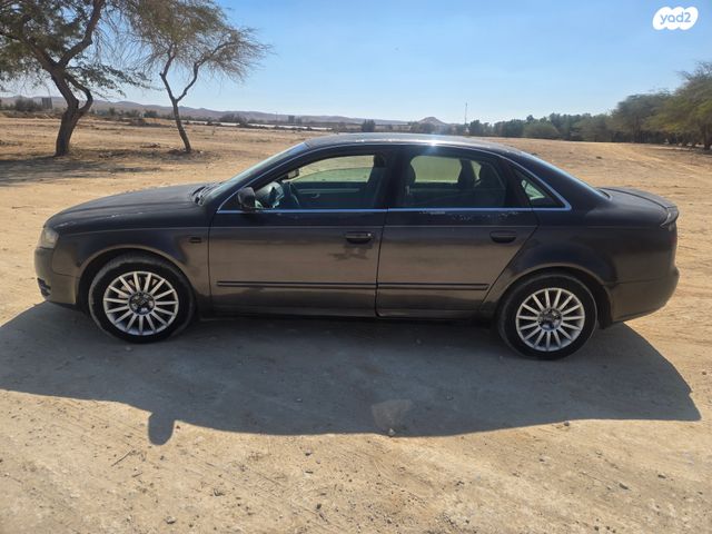 מודעת רכב אאודי A4