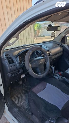 מודעת רכב איסוזו די-מקס