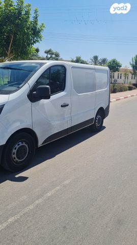 טראפיק FG L1H1 אוט׳ 5 דל 2.0 (150 כ״ס)