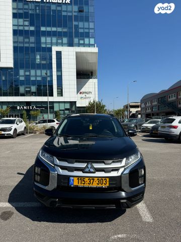 מודעת רכב מיצובישי ASX