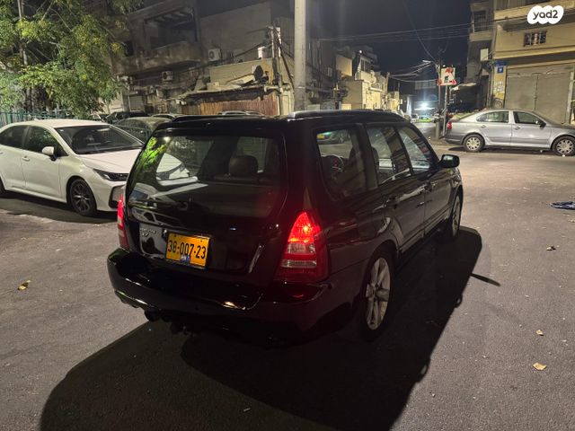 סובארו פורסטר