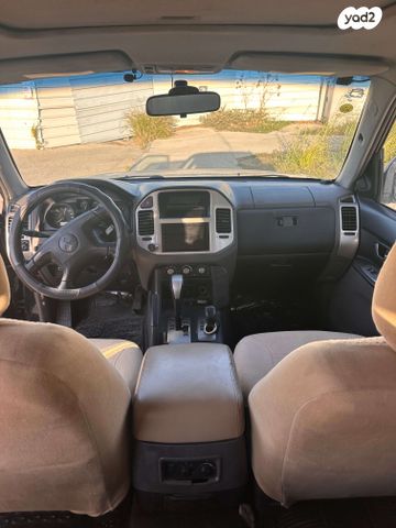 מודעת רכב מיצובישי פג'רו