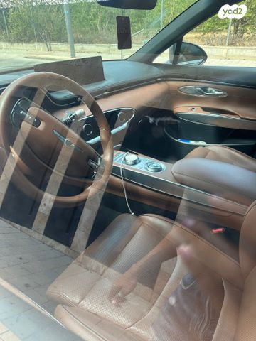GV70 Luxury אוט׳ בנזין 2.5 (304 כ״ס)