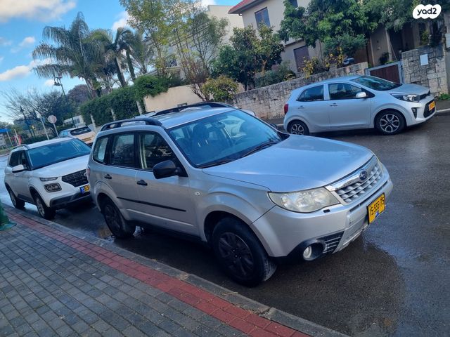 מודעת רכב סובארו פורסטר
