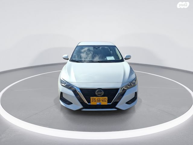 ניסאן סנטרה