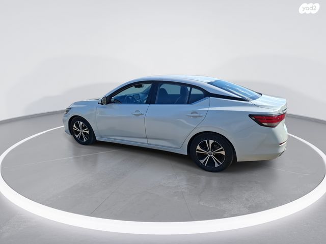 ניסאן סנטרה