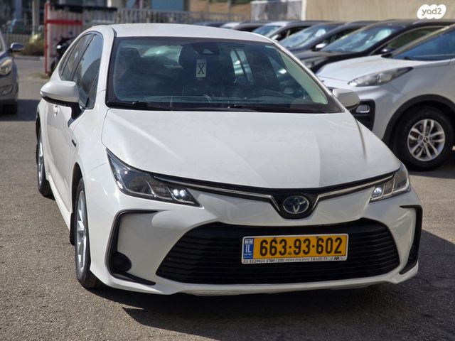 מודעת רכב טויוטה קורולה