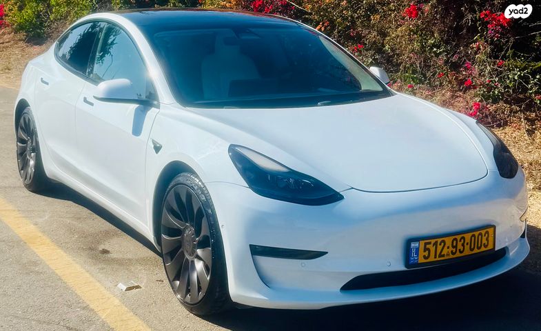טסלה מודל 3
