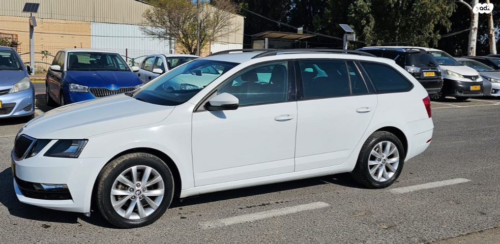 סקודה אוקטביה