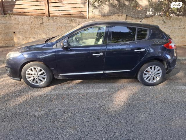 רנו מגאן