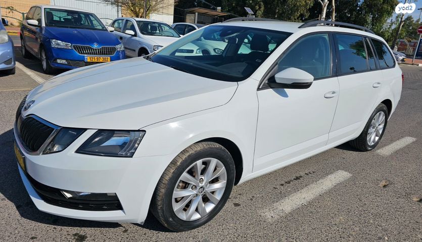 סקודה אוקטביה