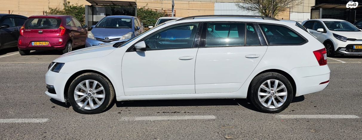 סקודה אוקטביה