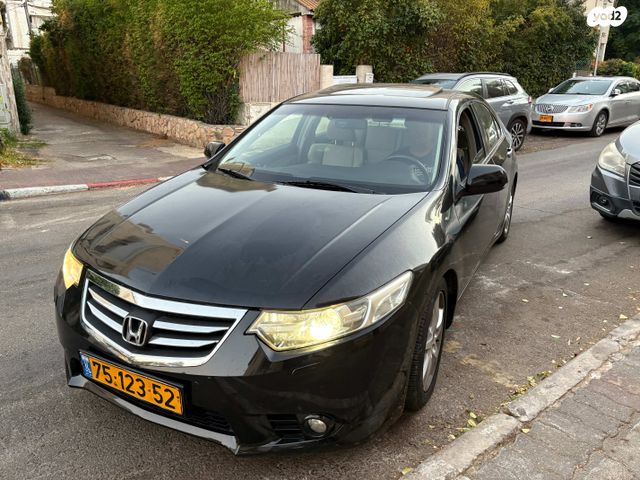 מודעת רכב הונדה אקורד