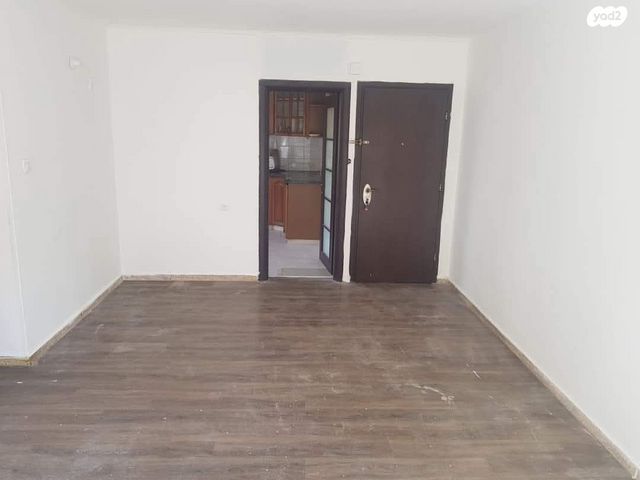 מיכשווילי 14