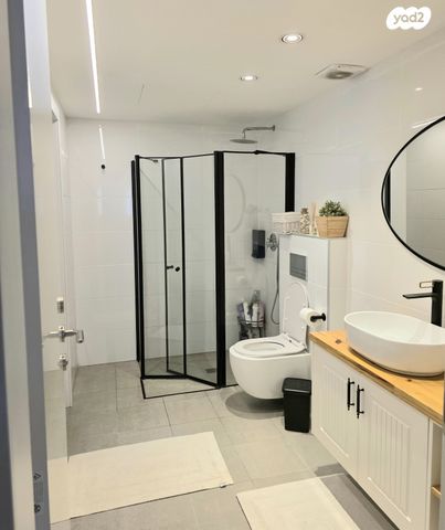 דירה, היוצרים 26, עיר היין, אשקלון