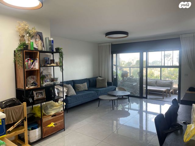 דירה, פרופ' יום טוב עסיס 4, פסגת זאב, ירושלים