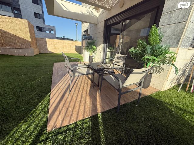 דירת גן, אהבת אדם 40, שרונה, כפר יונה