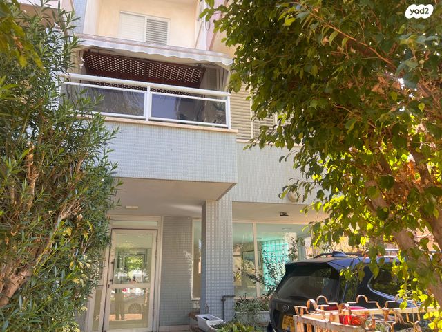 דירה, שדרות חיים וייצמן 48, צפון מזרח מרכז העיר, נתניה