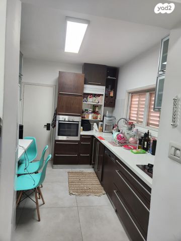 בית פרטי/ קוטג', קפלנסקי 46, עלייה, כפר סבא