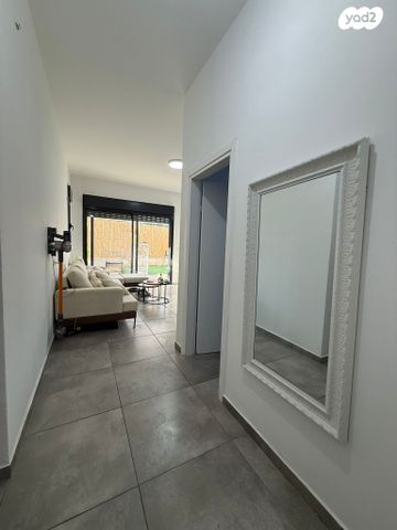 דירת גן, אהבת אדם 40, שרונה, כפר יונה