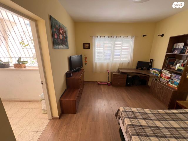 דירה, שדרות חיים וייצמן 48, צפון מזרח מרכז העיר, נתניה