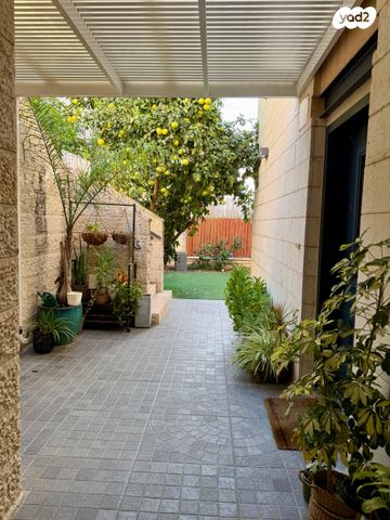 בית פרטי/ קוטג', שרה אמנו 73, מוריה, מודיעין מכבים רעות