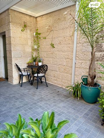 בית פרטי/ קוטג', שרה אמנו 73, מוריה, מודיעין מכבים רעות