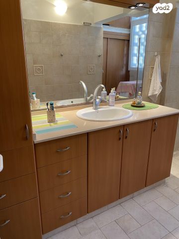 דירה, יעל הגיבורה 15, נגבה, רמת גן