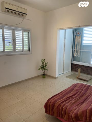 דירה, יעל הגיבורה 15, נגבה, רמת גן