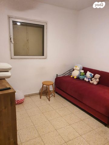 דירה, קיפודן 16, הפרחים, מודיעין מכבים רעות