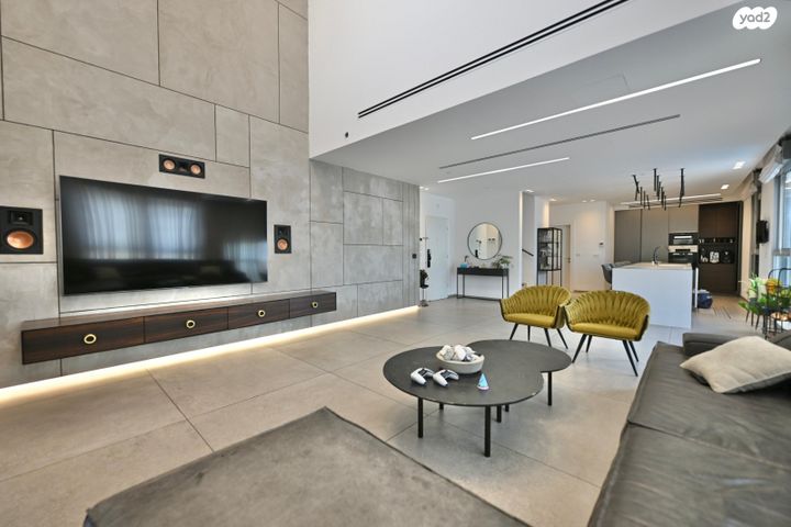 דופלקס, דגניה 8, ח-501, חולון