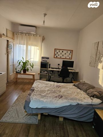 דרך אבא הלל 74