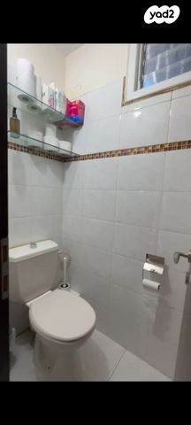 דירה, רמת הגולן 27, קרית שרת מזרח, חולון