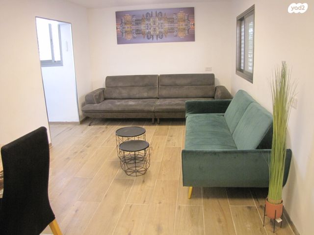 מרדכי אנילביץ' 28