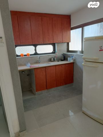 דירה, עמוס 28, נאות יהודית ונווה ארזים, חולון