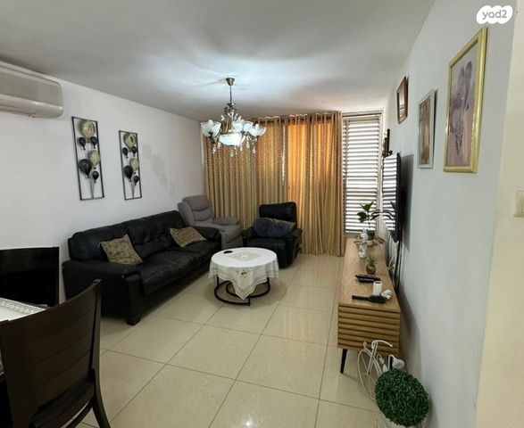 שדרות וייצמן 17