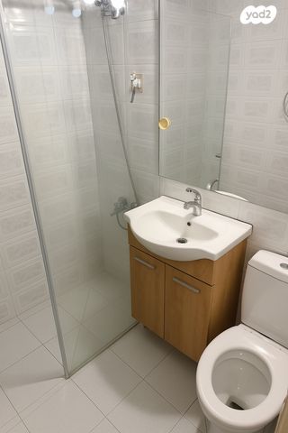 דירה, הר הצופים 13, קרית שרת מזרח, חולון