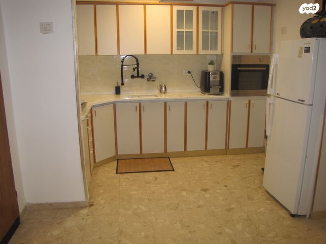 דירת גן, מרדכי אנילביץ' 28, דרום, צפת