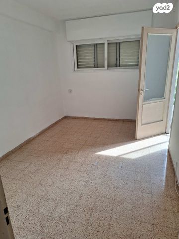 דירה, אהרון צייטלין 6, קרית חיים מזרחית, חיפה