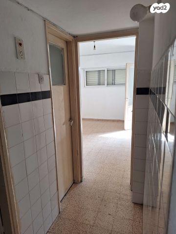 דירה, אהרון צייטלין 6, קרית חיים מזרחית, חיפה