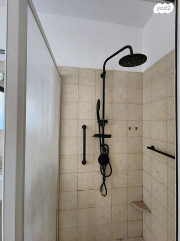 דירה, פרופס 3, נווה רם, שיכון מזרחי, רמת גן