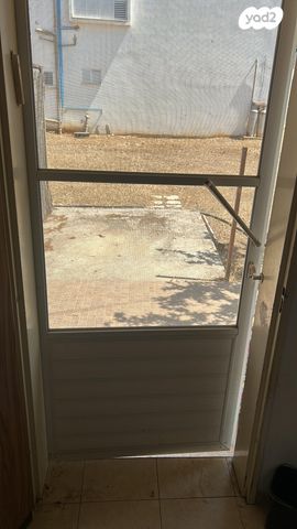 יחידת דיור, חיים נחמן ביאליק 11, שיכון א', קרית שמונה