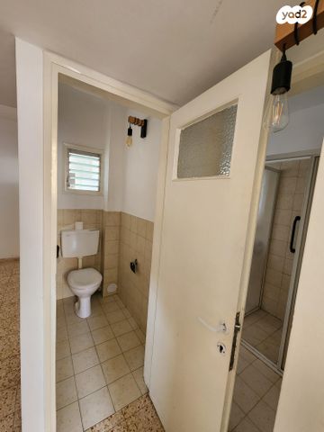 דירה, פרופס 3, נווה רם, שיכון מזרחי, רמת גן