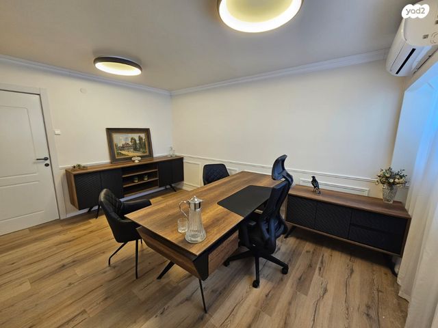 משרדים, סוקולוב 86, מרכז, קרית עבודה, חולון