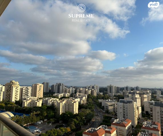 דירה, צה"ל 3, משכנות האומנים, קרית מוצקין