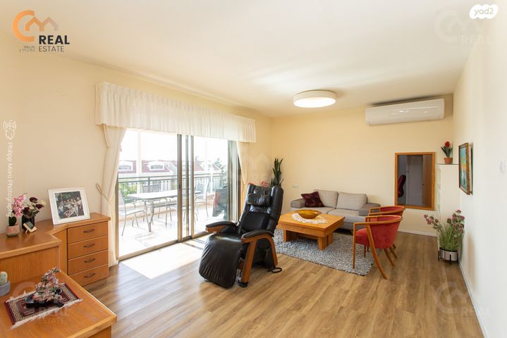 יחזקאל קויפמן 