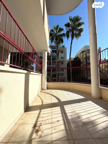 דירה, קשאני 9, לב המושבה / מרכז העיר, פתח תקווה