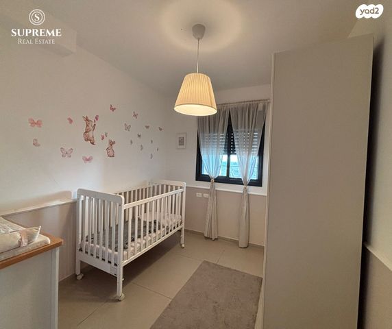 דירה, צה"ל 3, משכנות האומנים, קרית מוצקין